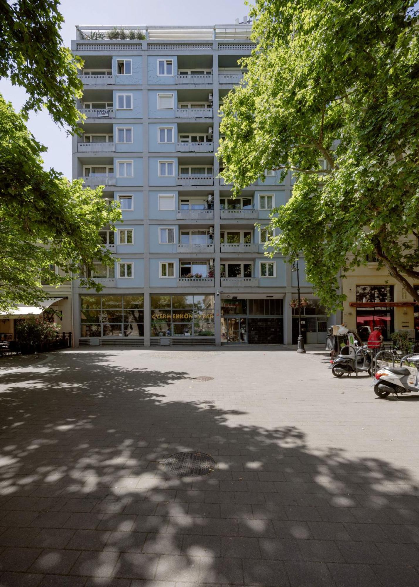 Elegant Home Overlooking The Music Academy Budapeste Exterior foto